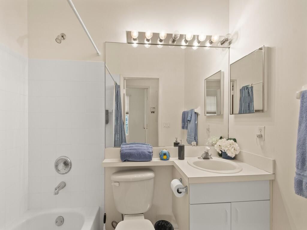 567 NW San Remo Circle, Port Saint Lucie, FL 34986 Photo