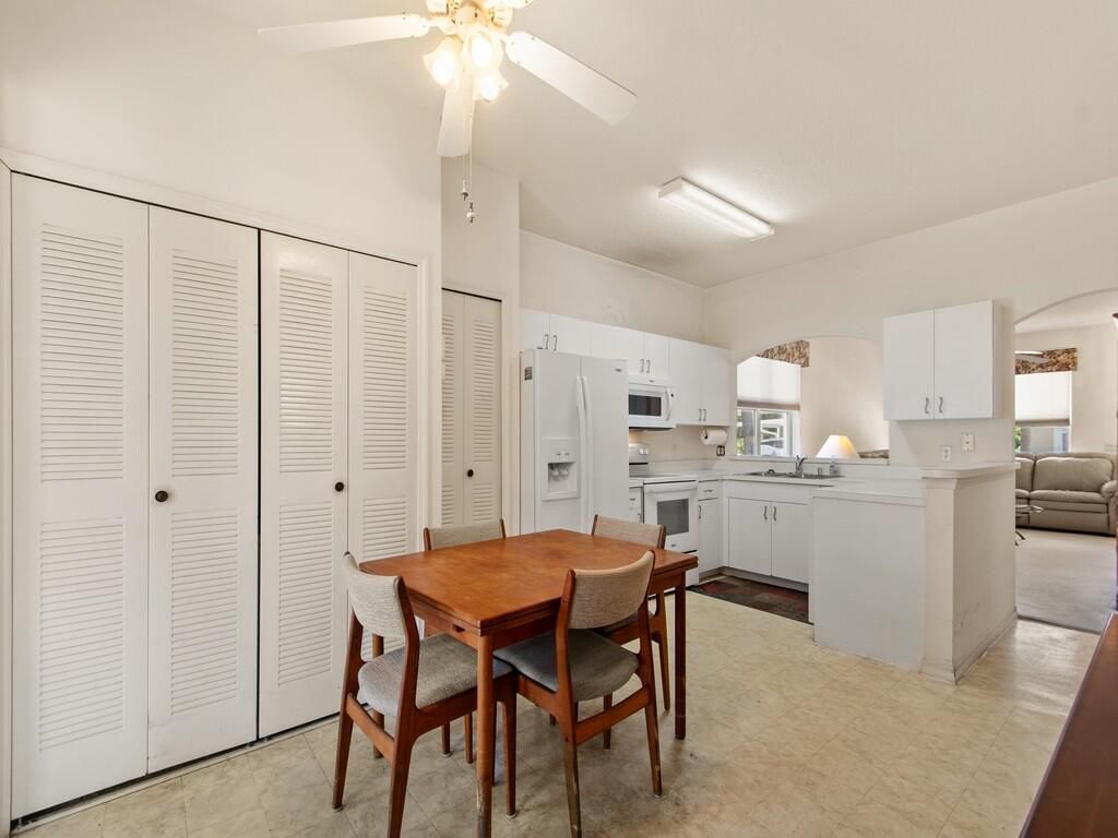 567 NW San Remo Circle, Port Saint Lucie, FL 34986 Photo
