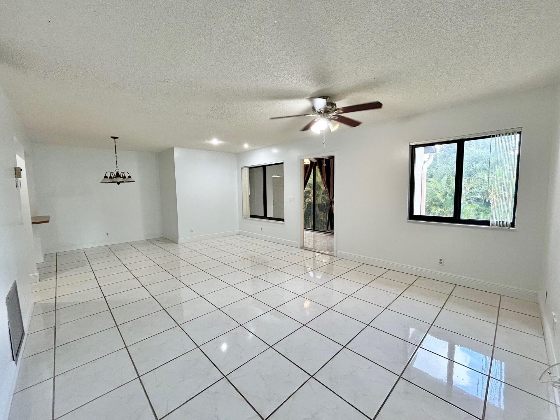 433 Pine Glen Lane, Unit C2, Greenacres, FL 33463 Photo