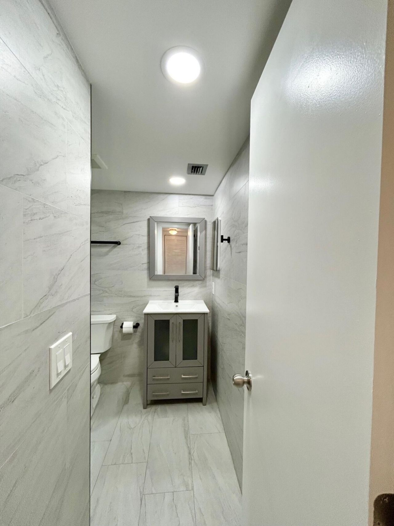 433 Pine Glen Lane, Unit C2, Greenacres, FL 33463 Photo
