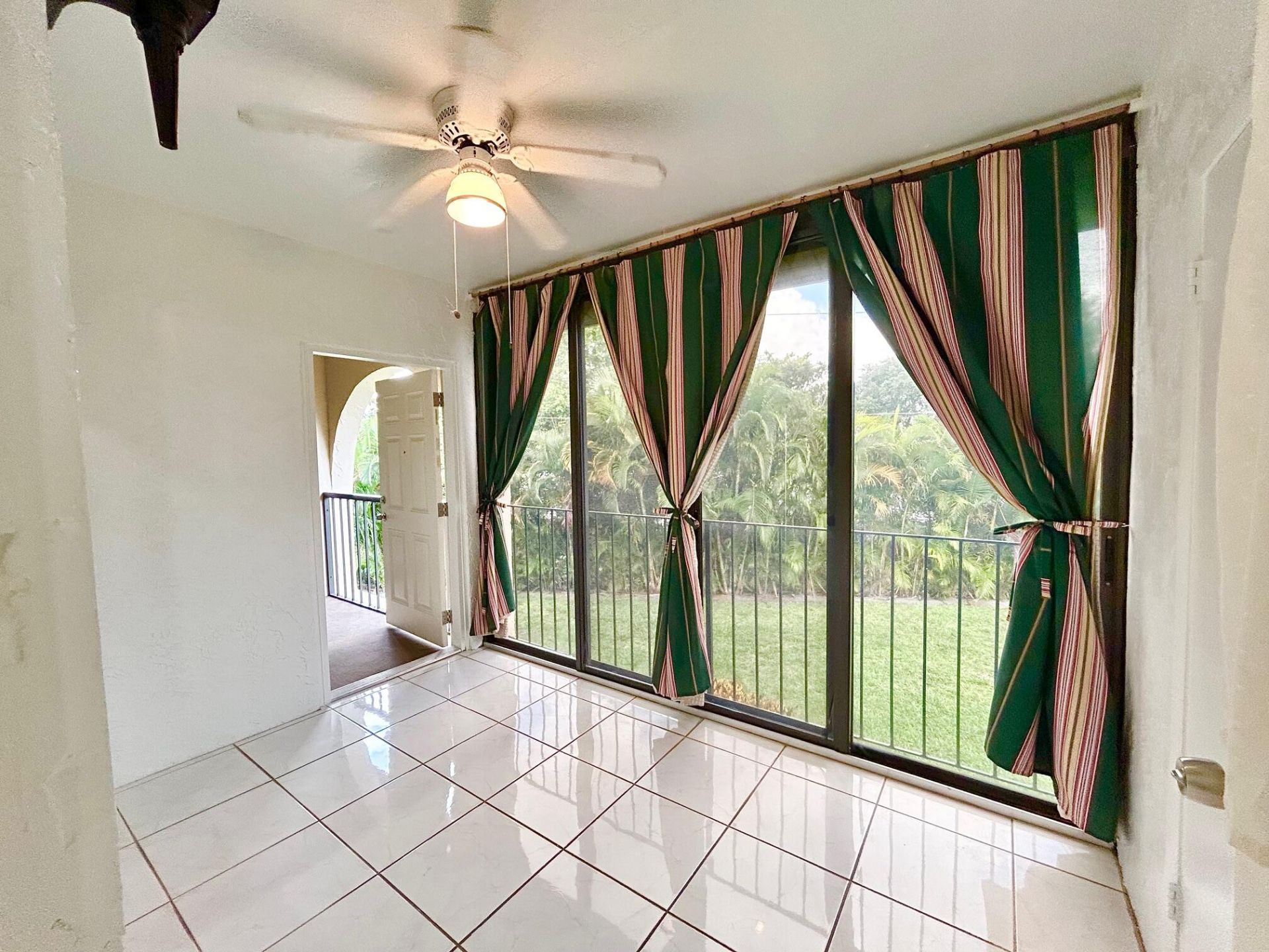 433 Pine Glen Lane, Unit C2, Greenacres, FL 33463 Photo