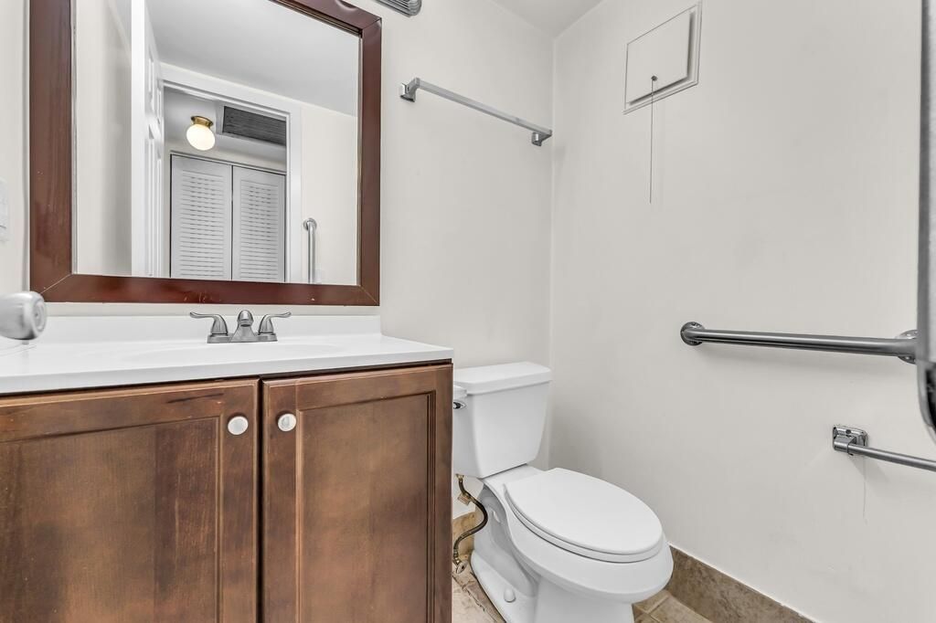 297 Dorset H, Boca Raton, FL 33434 Photo