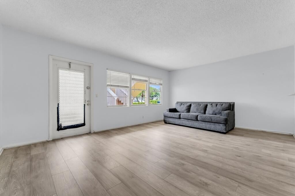 297 Dorset H, Boca Raton, FL 33434 Photo
