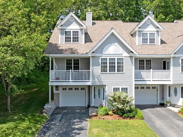 58 Carrington Ln, Unit 58, Uxbridge, MA 01569