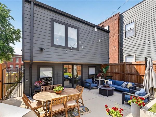2912 Missouri Avenue , St Louis, MO 63118