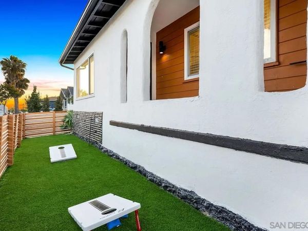 5028 Monroe, San Diego, CA 92115