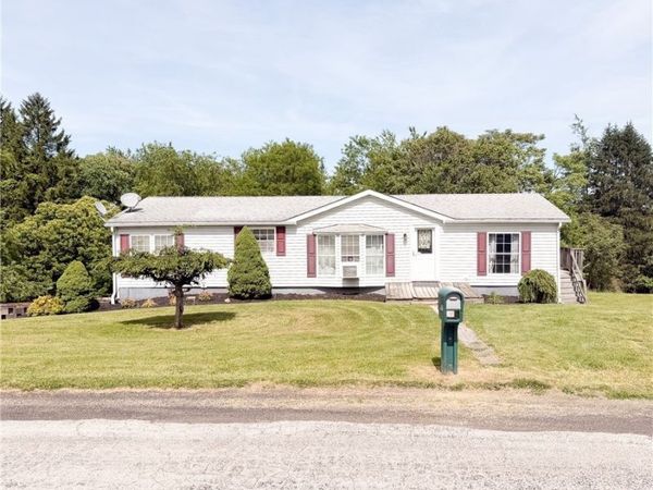 1387 Tope Road, New Cumberland, WV 26047