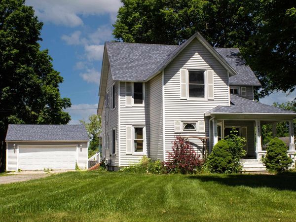 405 Saginaw E, St Louis, MI 48880
