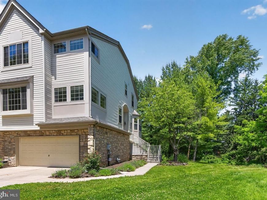4073 Waterford Drive , Center Valley, PA 18034 Main Photo