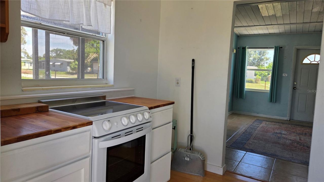 3373 Lucerne Terrace, Port Charlotte, FL 33952 Photo