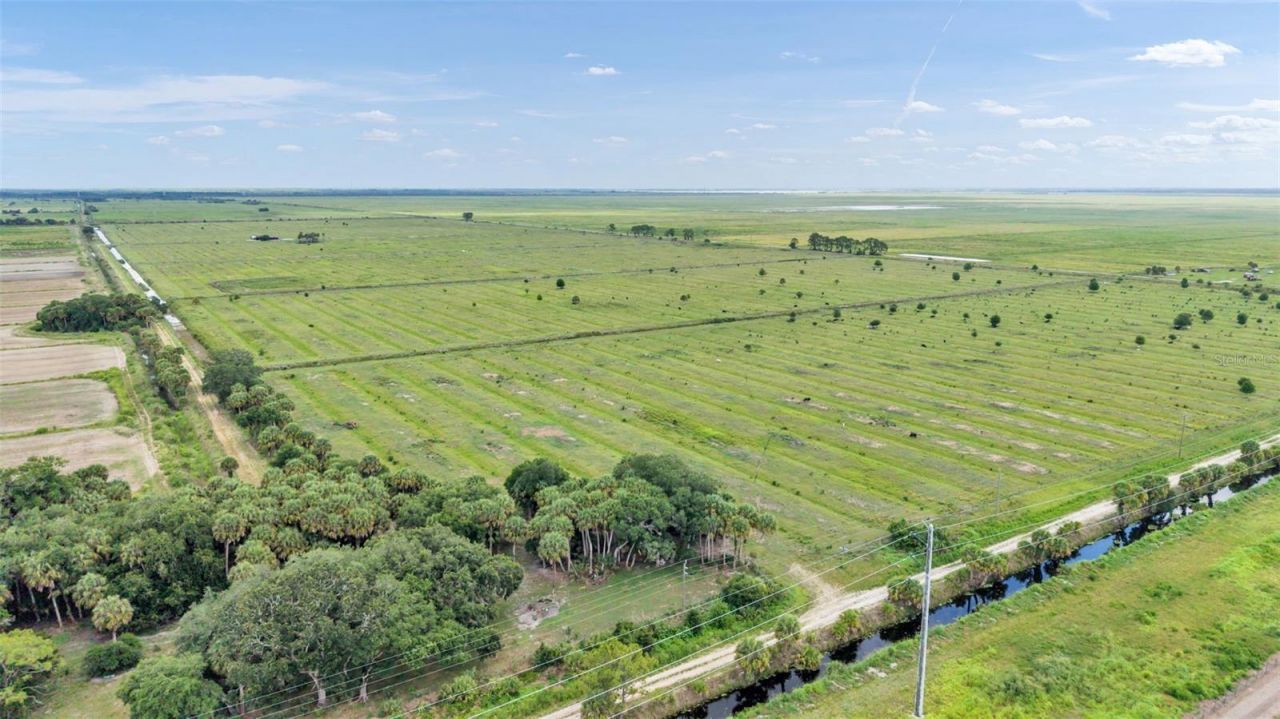 Ne 304th Street , Okeechobee, FL 34972 Photo