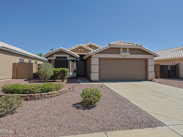8747 W Adam Avenue, Peoria, AZ 85382