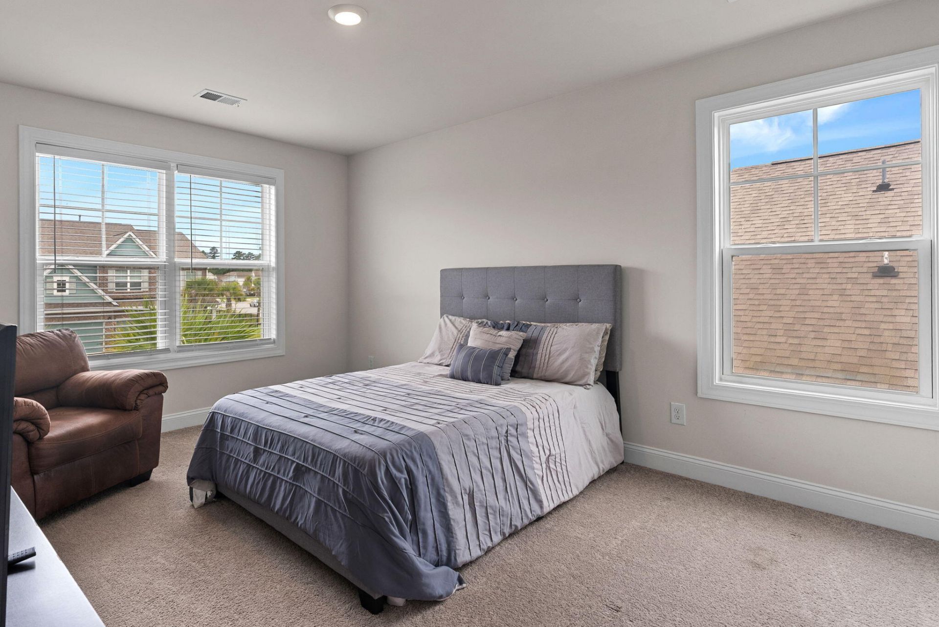 184 Whaler Avenue Photo 32