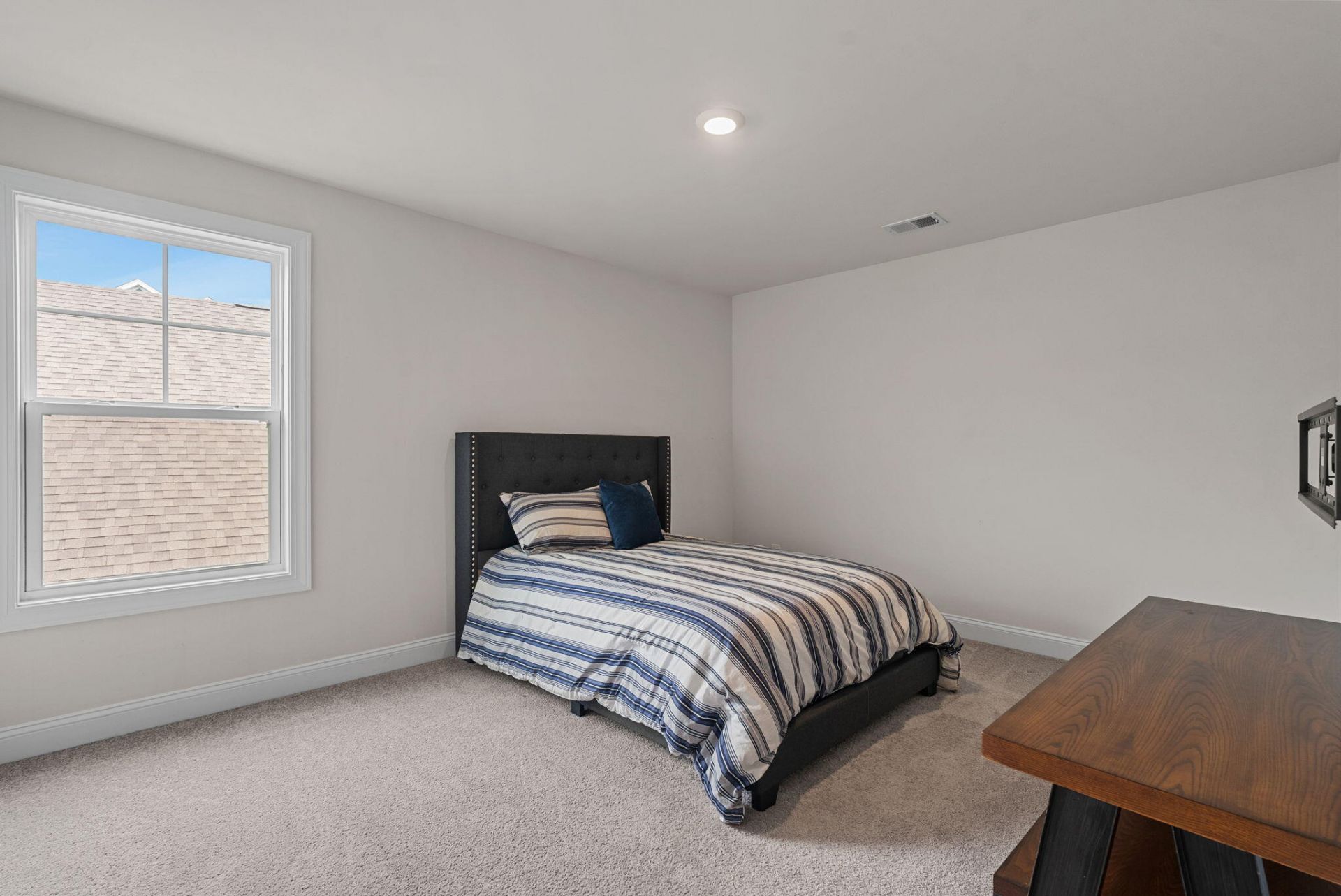 184 Whaler Avenue Photo 34