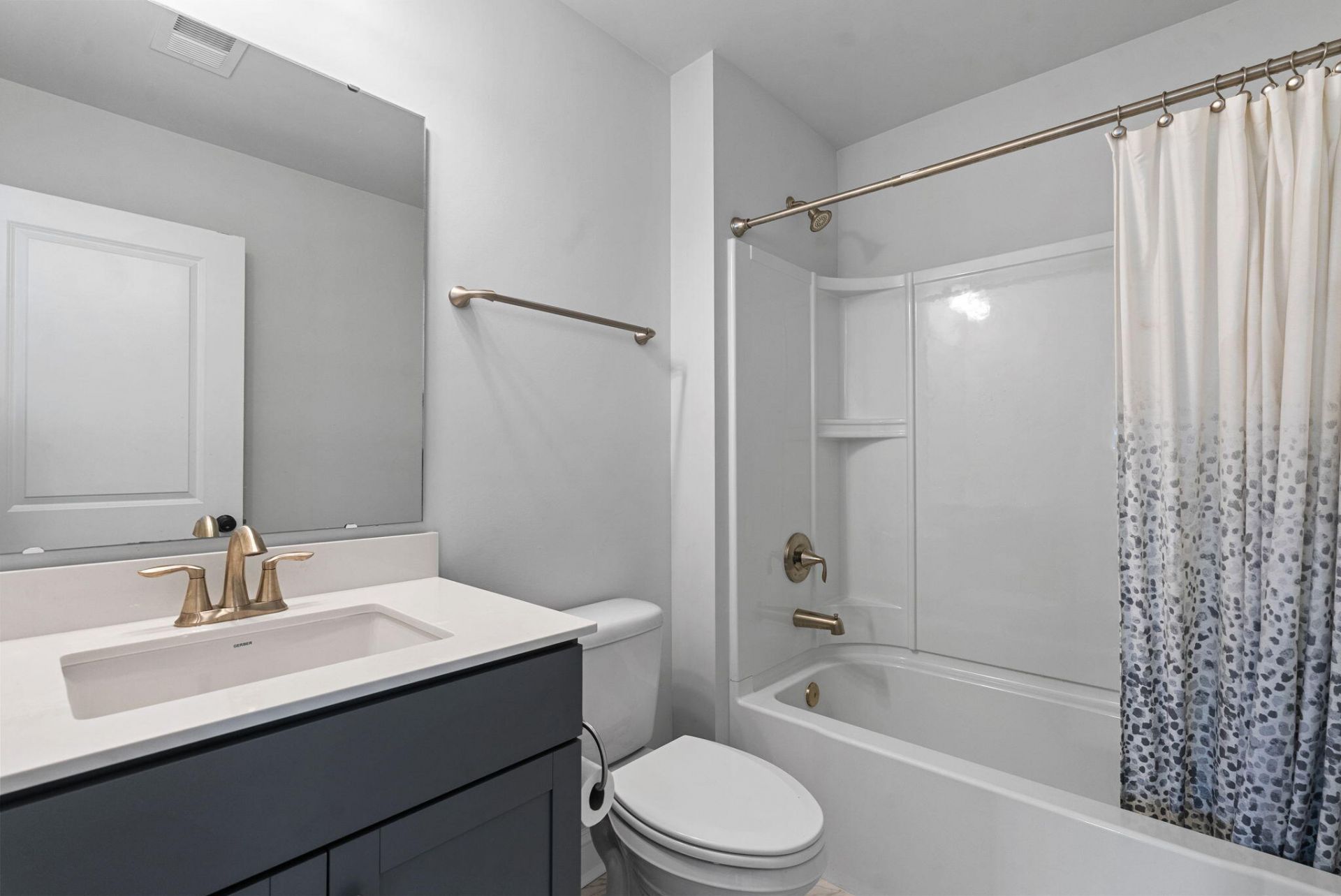 184 Whaler Avenue Photo 39