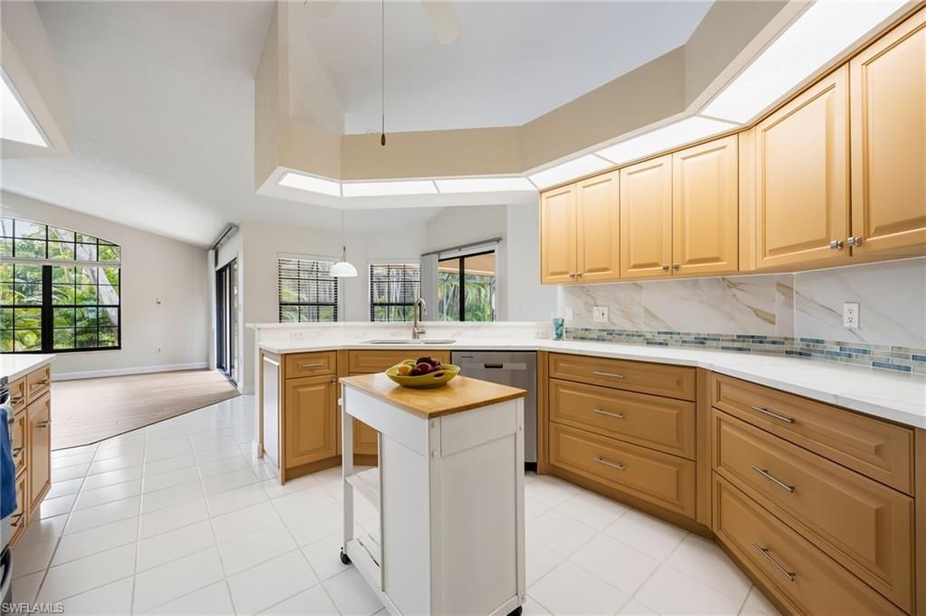 15484 Admiralty Cir, Unit 2, North Fort Myers, FL 33917 Photo