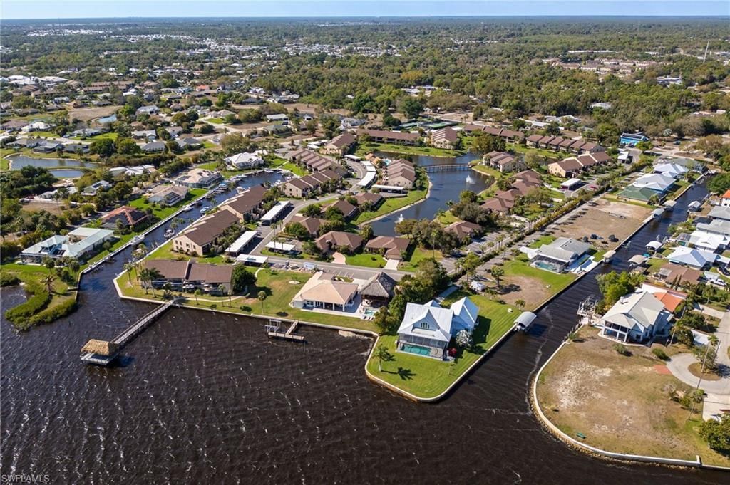 15484 Admiralty Cir, Unit 2, North Fort Myers, FL 33917 Photo