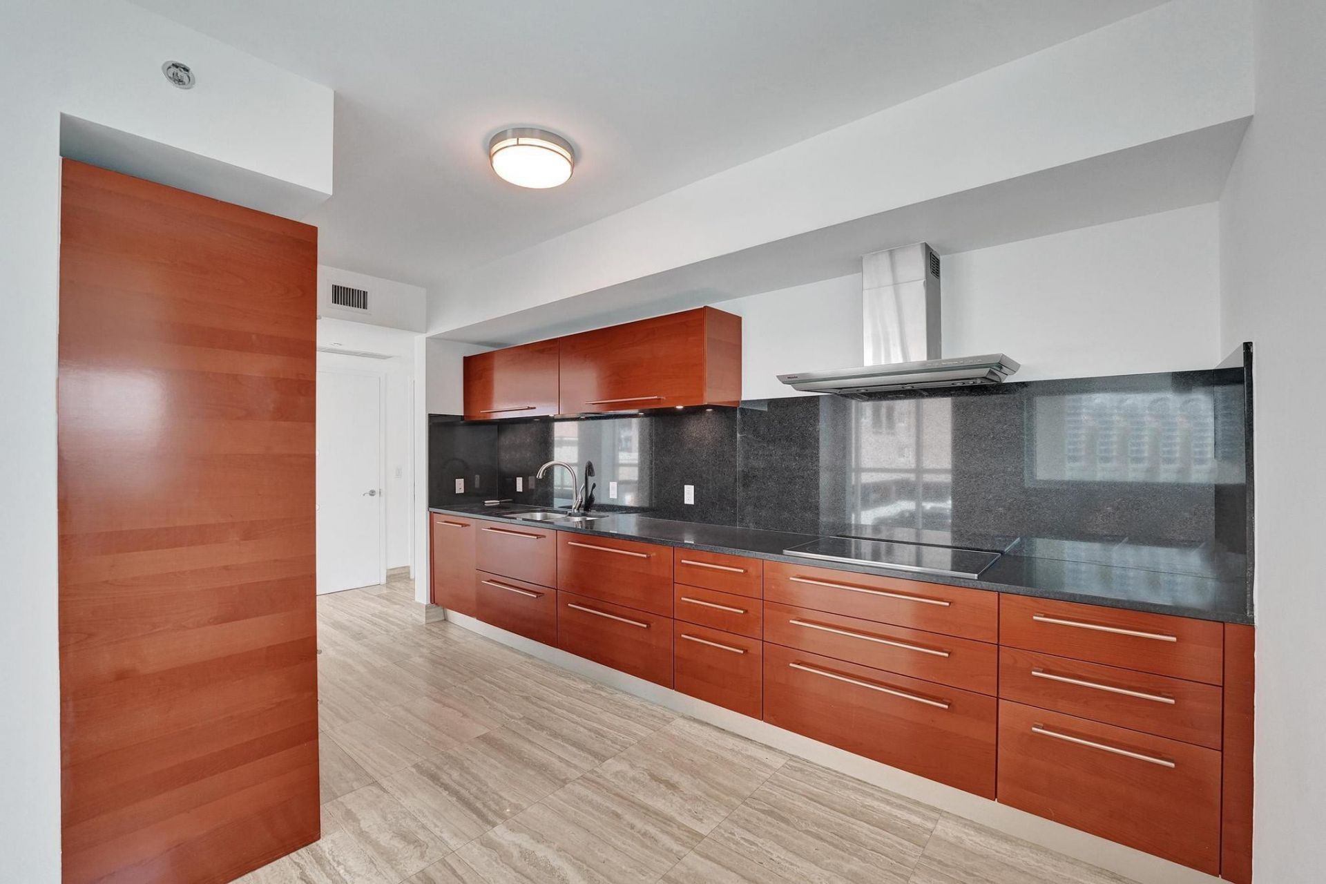 101 S Fort Lauderdale Beach Boulevard, Unit 806, Fort Lauderdale, FL 33316 Photo