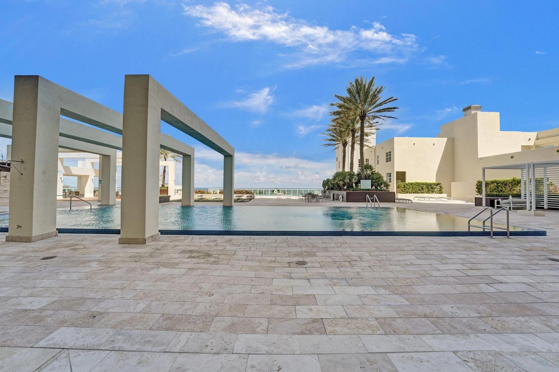 101 S Fort Lauderdale Beach Boulevard, Unit 806, Fort Lauderdale, FL 33316 Photo