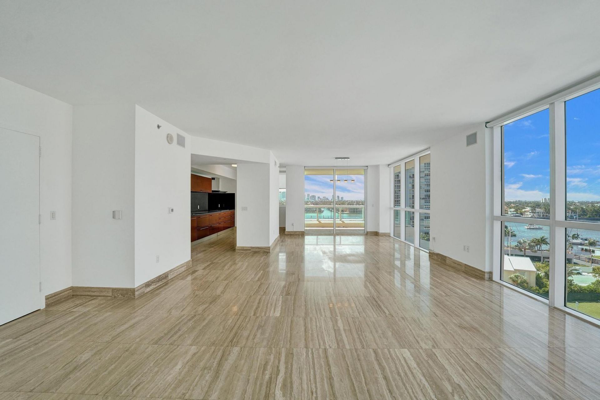 101 S Fort Lauderdale Beach Boulevard, Unit 806, Fort Lauderdale, FL 33316 Photo