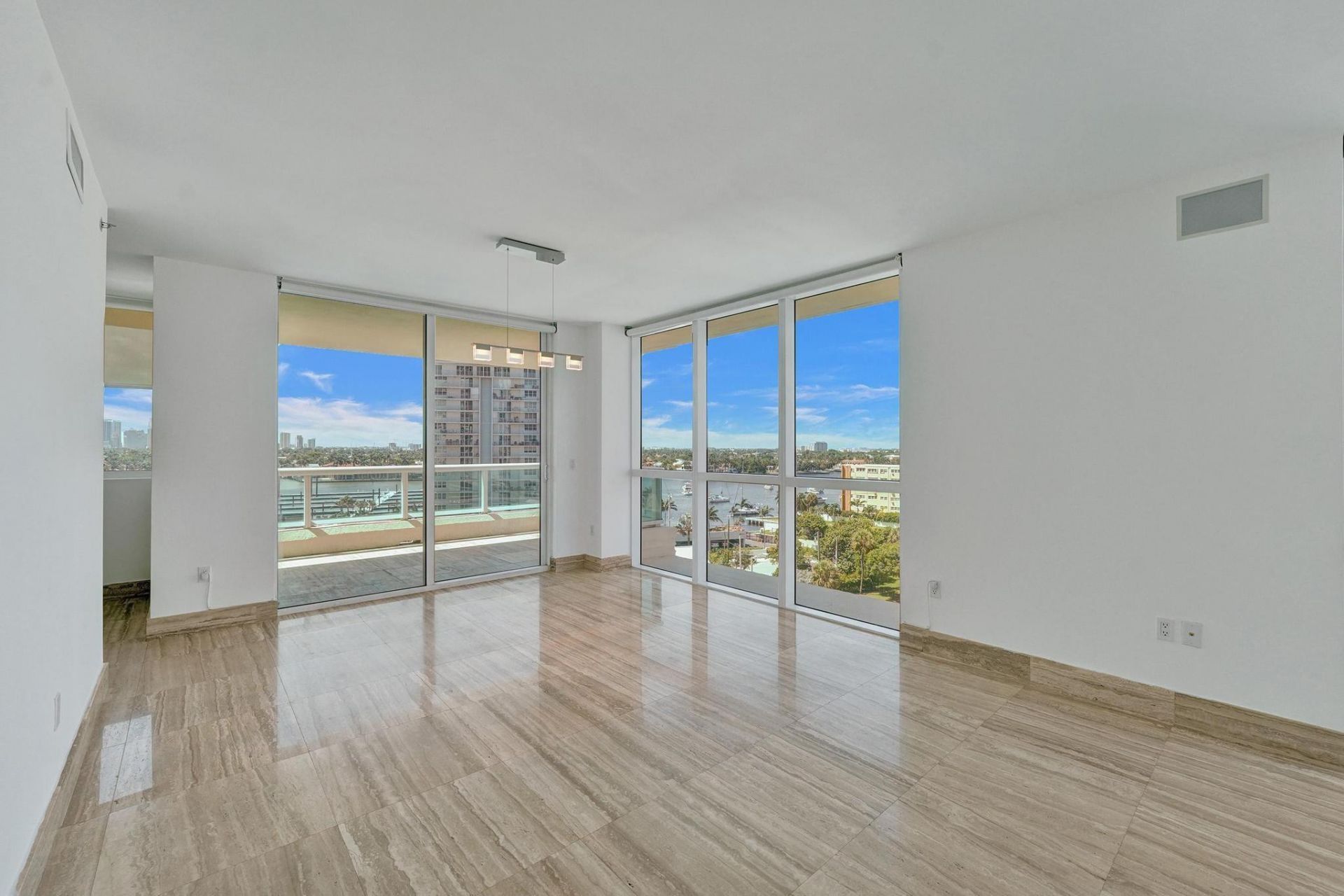 101 S Fort Lauderdale Beach Boulevard, Unit 806, Fort Lauderdale, FL 33316 Photo