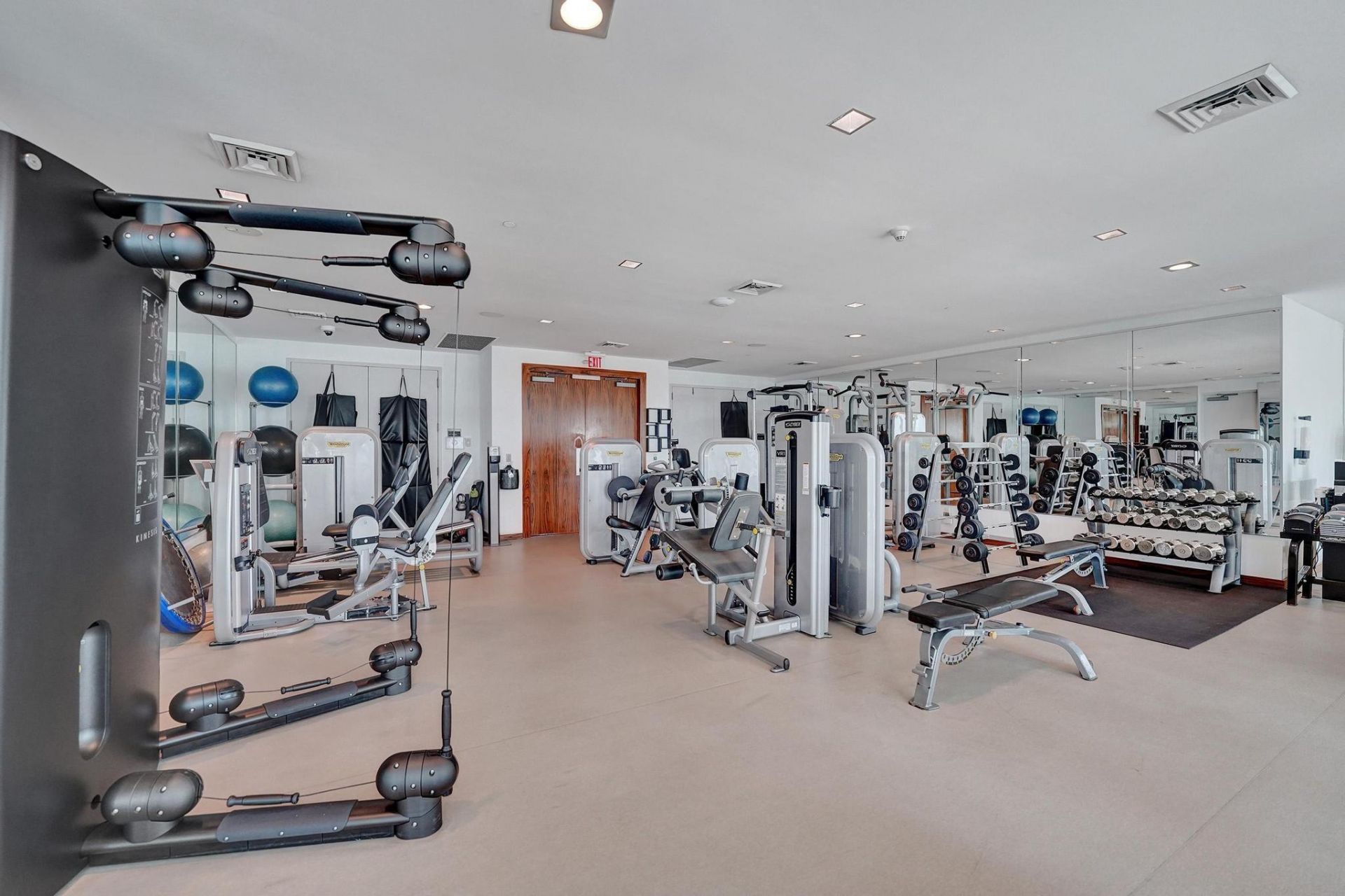 101 S Fort Lauderdale Beach Boulevard, Unit 806, Fort Lauderdale, FL 33316 Photo