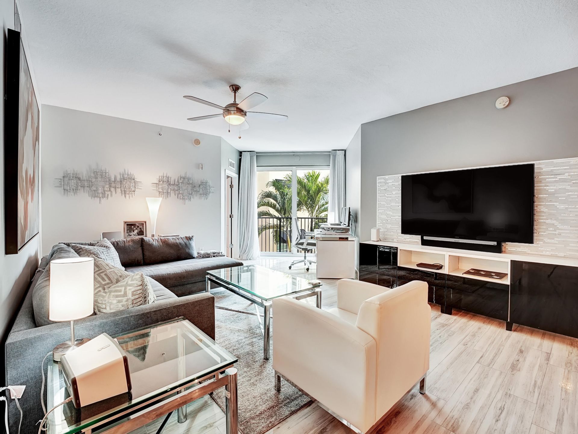 235 NE 1st Street, Unit 413, Delray Beach, FL 33444 Photo