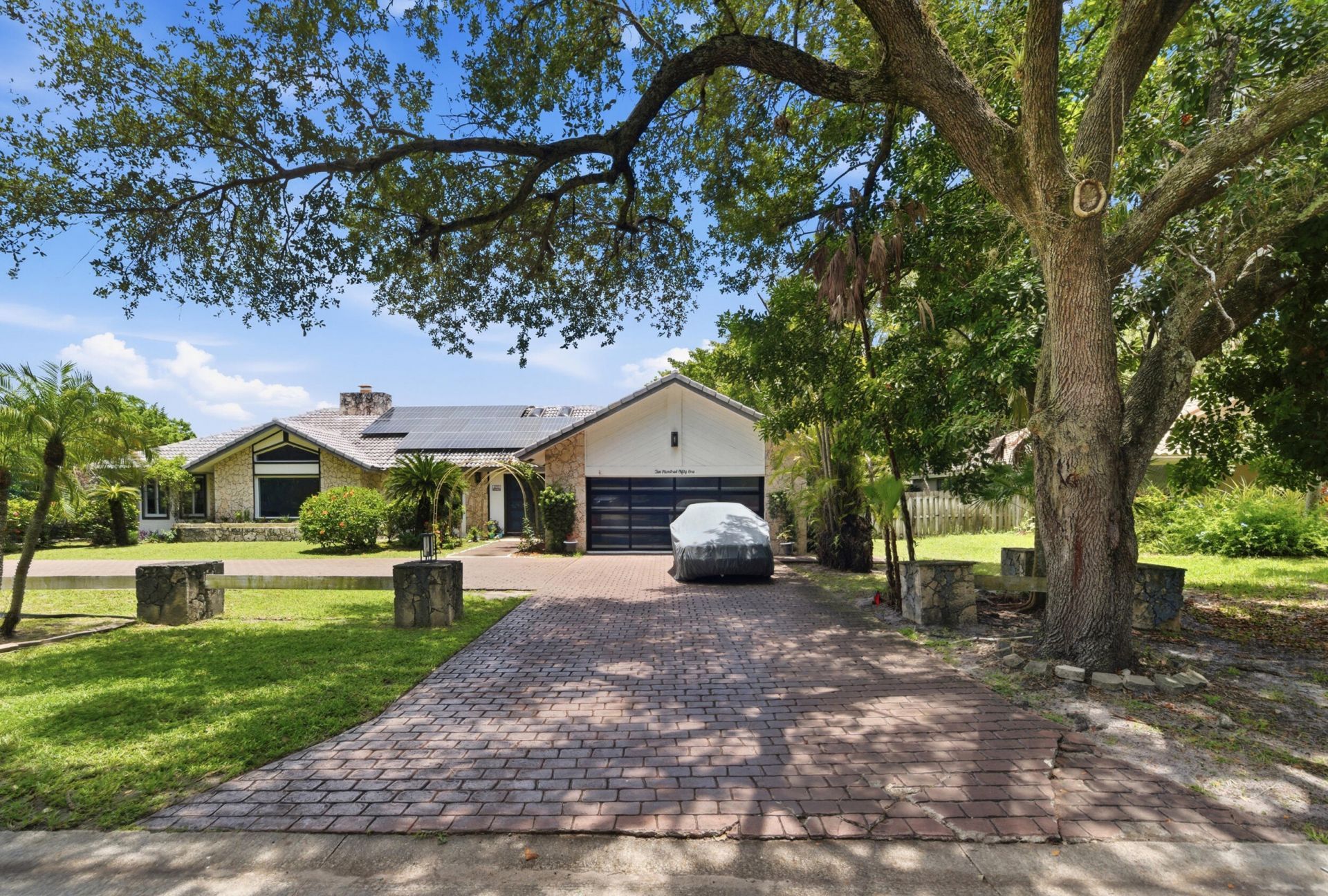 251 NW 104th Avenue, Coral Springs, FL 33071 Photo