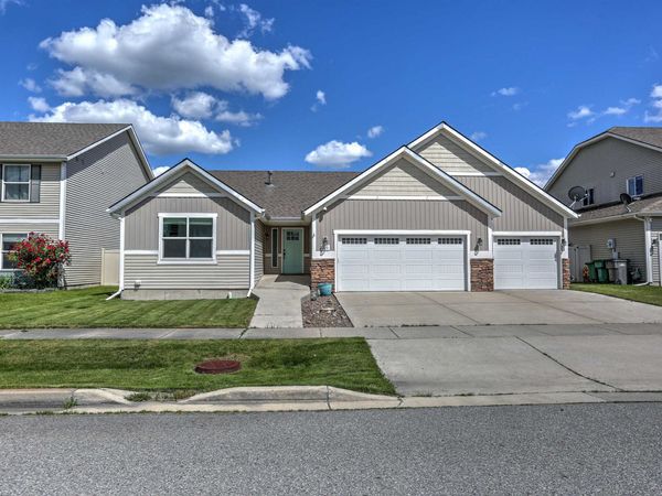 2210 N Greenacres Rd, Spokane Valley, WA 99016