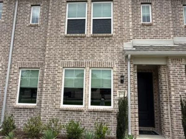 7621 Dakota Drive, Watauga, TX 76148