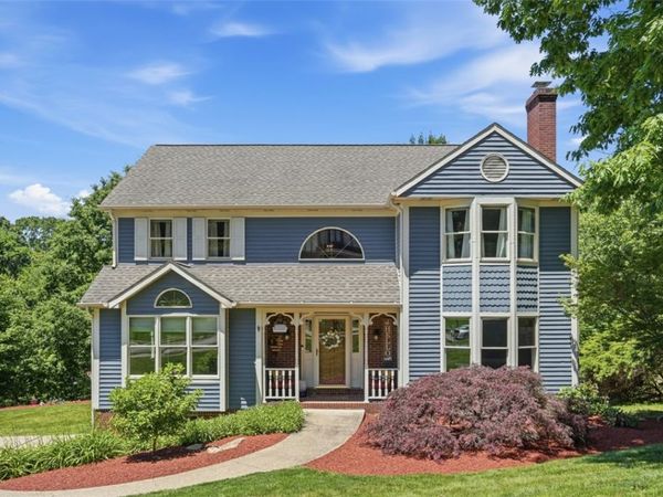 117 Heldon Dr , Coraopolis, PA 15108