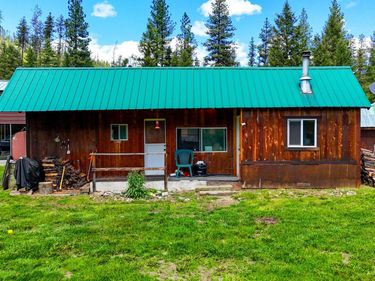 180 Cabin City Loop Road , St Regis, MT 59866