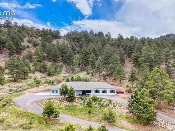 796 Knickerbocker Road, Silver Cliff, CO 81252