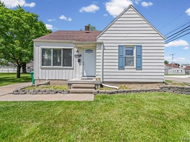 5759 Deering Street, Garden City, MI 48135