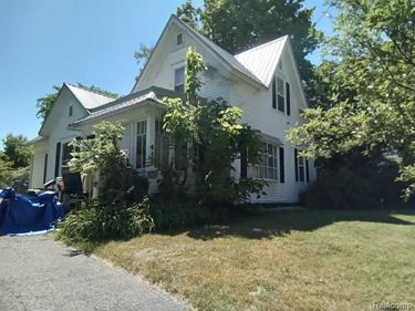 417 Chestnut Street, Dowagiac, MI 49047