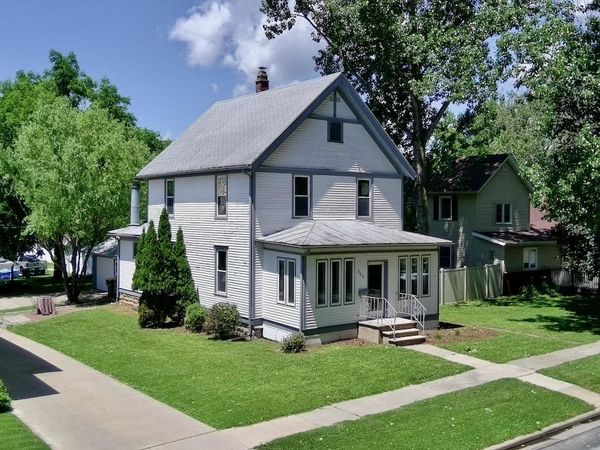 660 N Church Street, Richland Center, WI 53581