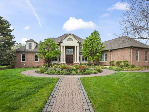502 Forest View Avenue , Elk Grove Village, IL 60007