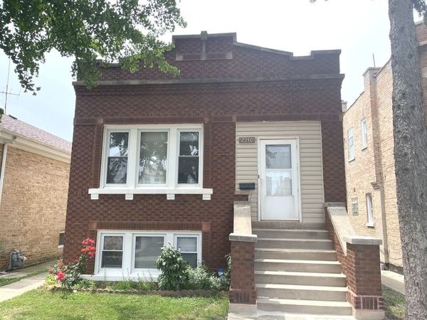 2340 Harvey Avenue, Berwyn, IL 60402
