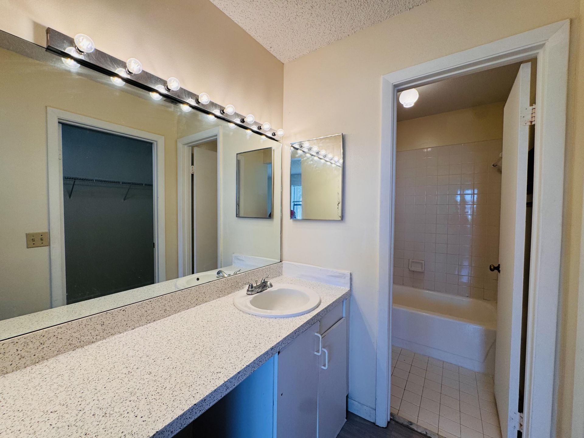 1149 Independence Trail, Unit L, Homestead, FL 33034 Photo
