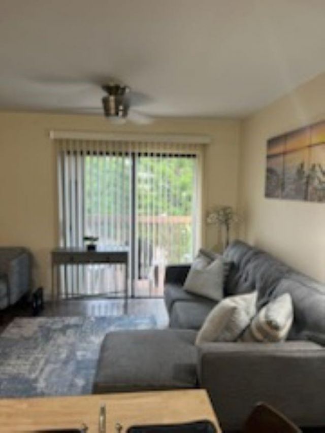 629 Executive Center Drive, Unit J204, West Palm Beach, FL 33401 Photo
