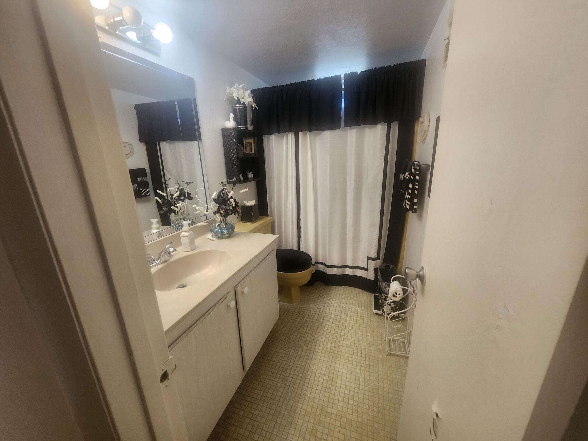 330 NE 26th Avenue, Unit 411, Boynton Beach, FL 33435 Photo