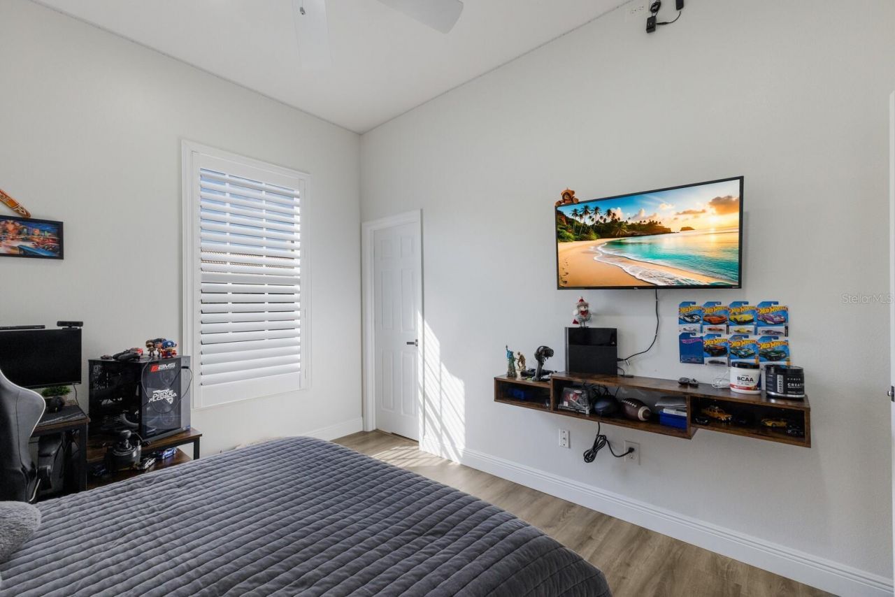 9405 Boxthorn Place , Bradenton, FL 34202 Photo