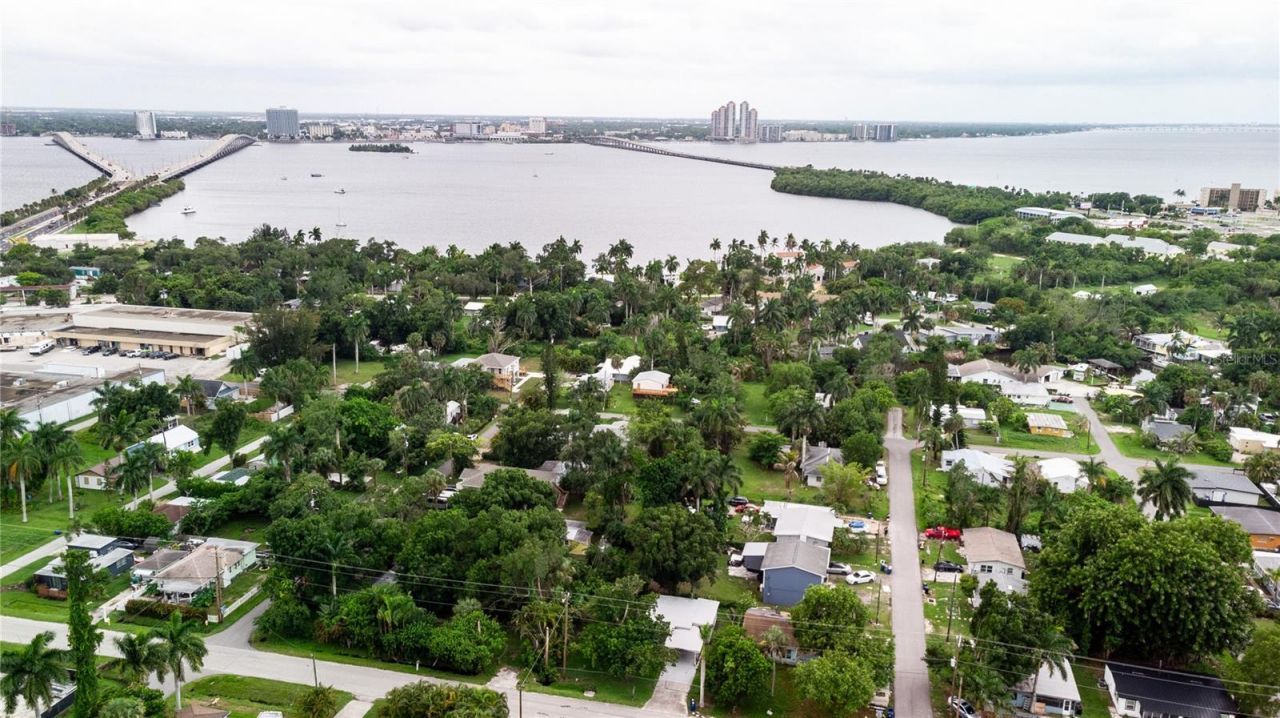57 Cabana Avenue, North Fort Myers, FL 33903 Photo
