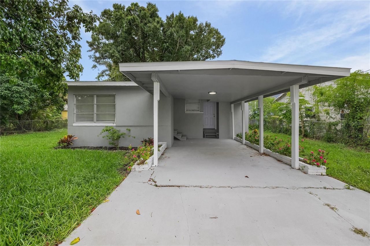 57 Cabana Avenue, North Fort Myers, FL 33903 Photo