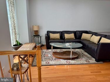 3942 KATHRYN JEAN COURT, FAIRFAX, VA 22033