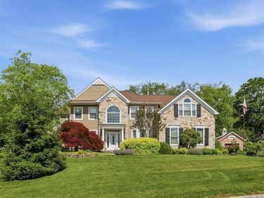 302 JEFFERSON DRIVE, MALVERN, PA 19355