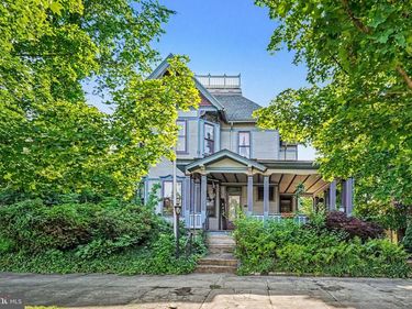 119 S MARKET STREET , MILLERSBURG, PA 17061