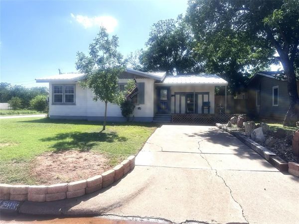 1298 S La Salle Drive, Abilene, TX 79605