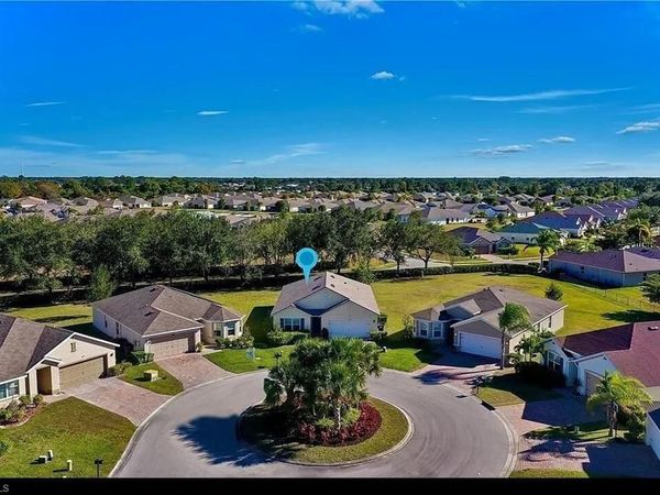 10357 Silver Pond LN , LEHIGH ACRES, FL 33936