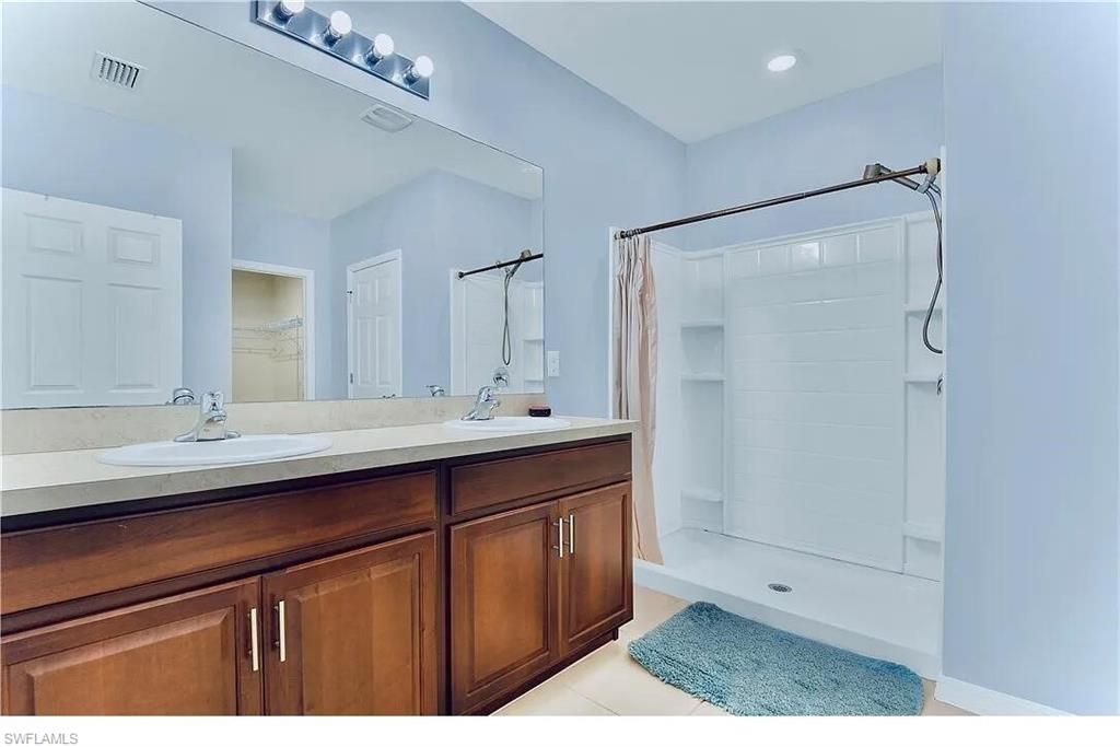 10357 Silver Pond Ln , Lehigh Acres, FL 33936 Photo